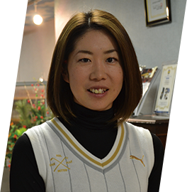 プロゴルファー　菰田 依未氏